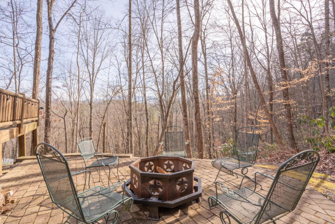 Moonshine Ridge Cabin With Hot Tub And Fire Pit Пиджен-Фордж Экстерьер фото