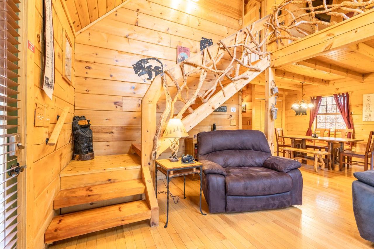 Moonshine Ridge Cabin With Hot Tub And Fire Pit Пиджен-Фордж Экстерьер фото